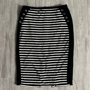 White House Black Market Fitted Skirt